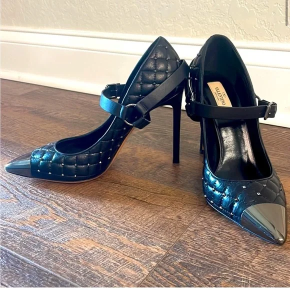 Valentino Garavani Rockstud Spike Stilettos Pointed Toe Silver Stud Sz 40 US 10 - Picture 1 of 5